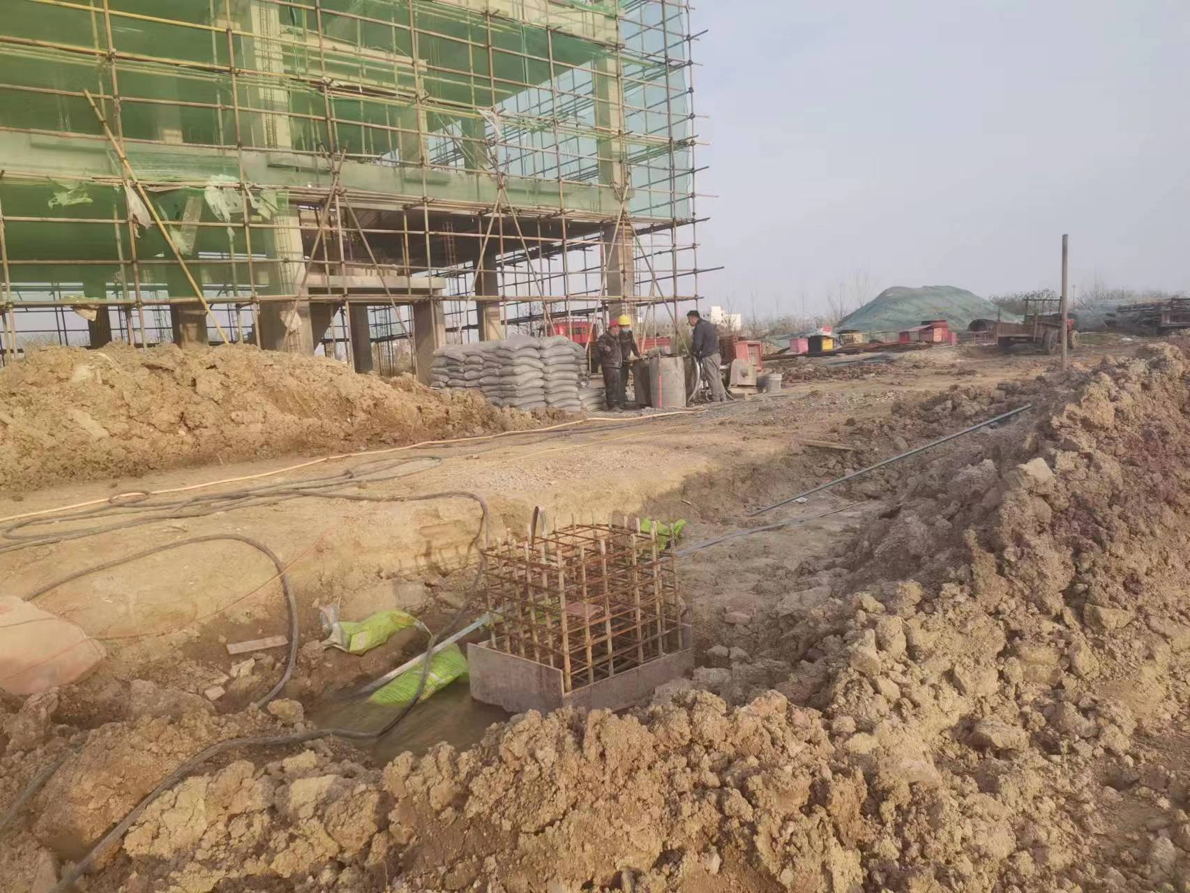 蓬莱当桥梁出现裂缝的时候应该及时加固修补